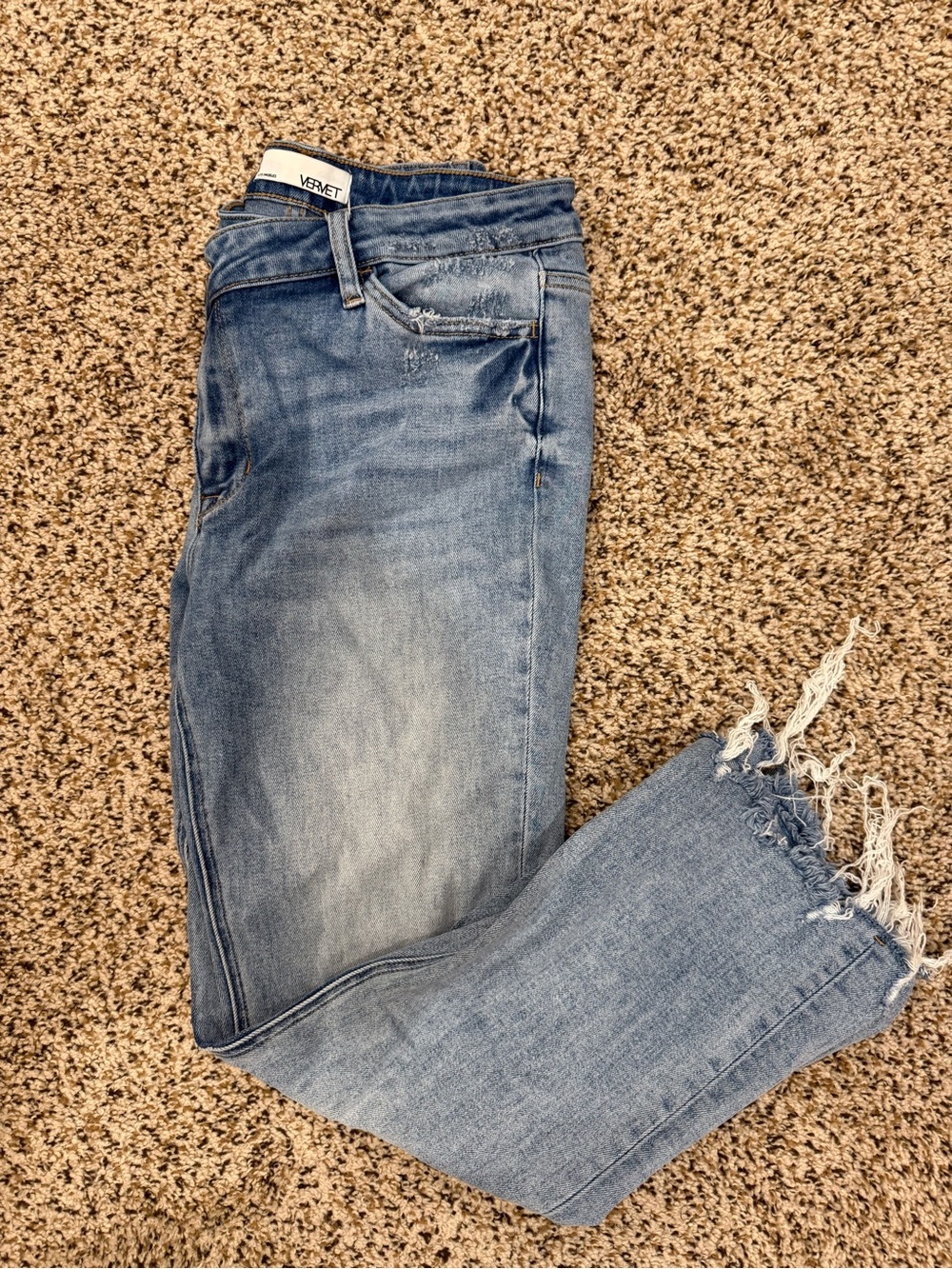Vervet Light Blue Frayed Hem Ankle Jeans